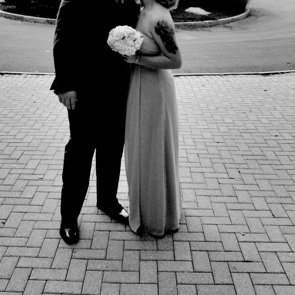 Dress - Picture 9 of 9